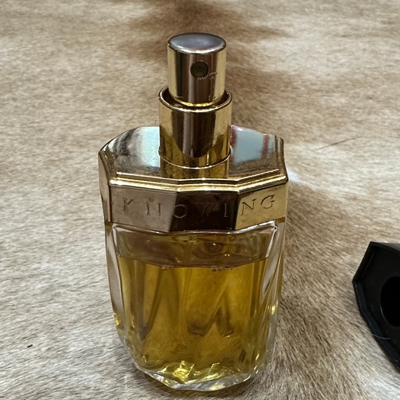 Estee Lauder Knowing with Black Cap and Gold Band - Picture 3 of 3